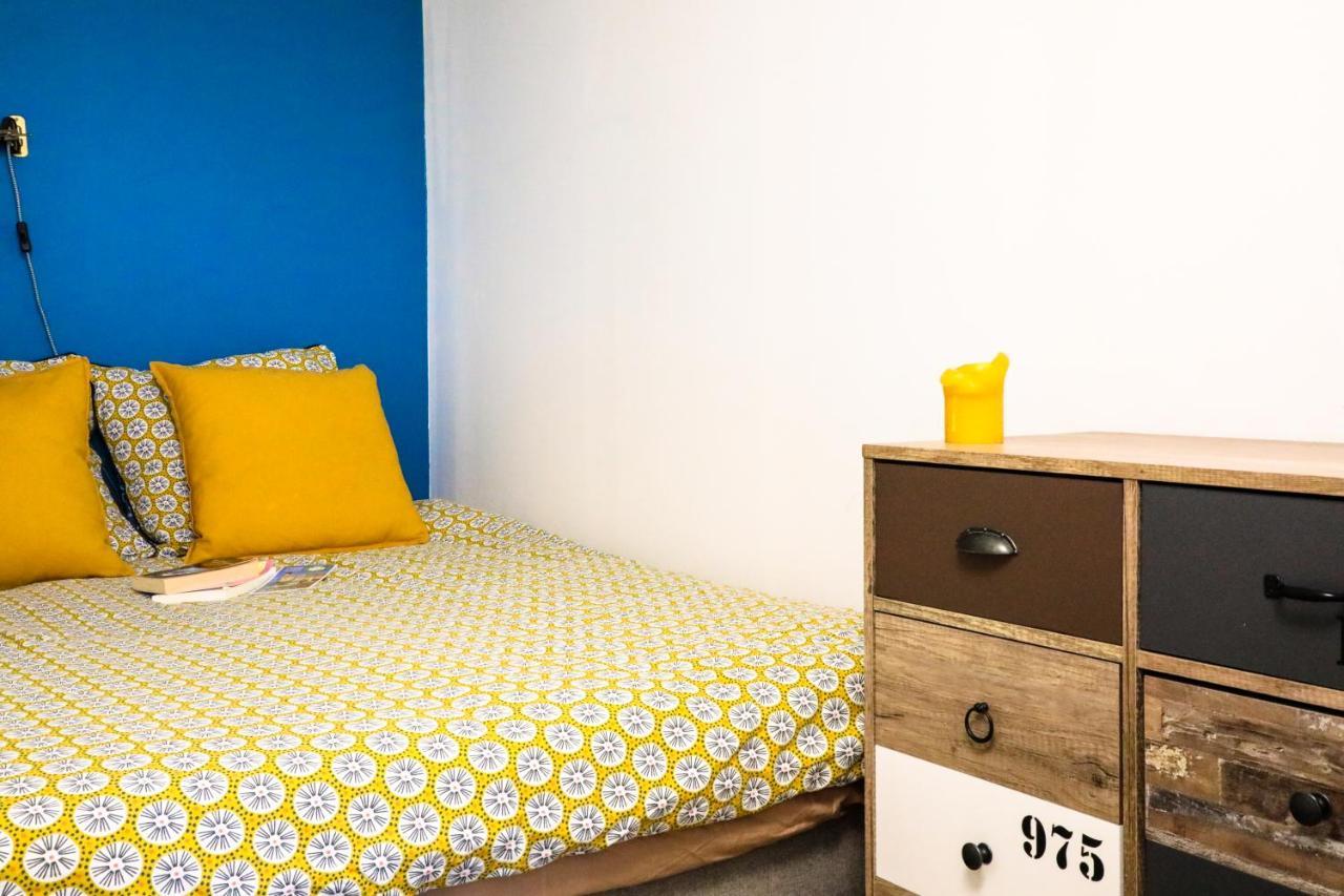 Appart Cosy Entre Vieux Port Et Marche Central Ла-Рошель Экстерьер фото