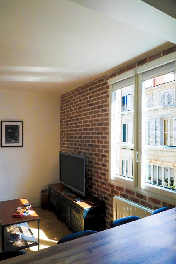 Appart Cosy Entre Vieux Port Et Marche Central Ла-Рошель Экстерьер фото